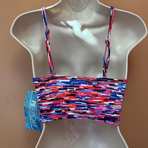 PB Sport front twist crop top, size 8 - Picture 3 of 4